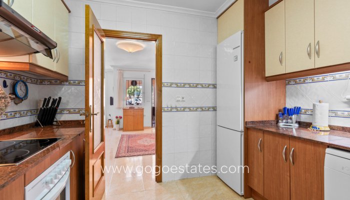 Te koop - Huis - Stadswoning - Torrevieja - Torrevieja Centro