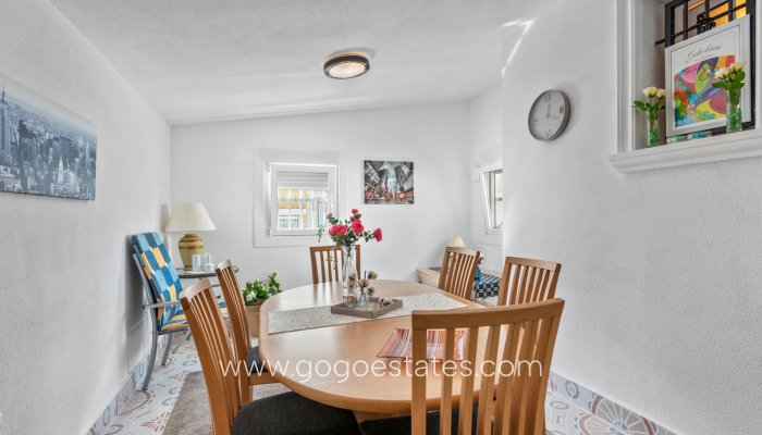 Te koop - Huis - Stadswoning - Torrevieja - Torrevieja Centro