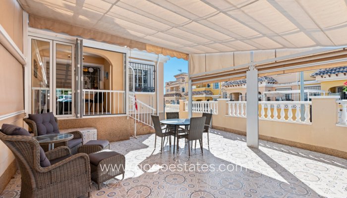 Te koop - Huis - Stadswoning - Torrevieja - Torrevieja Centro