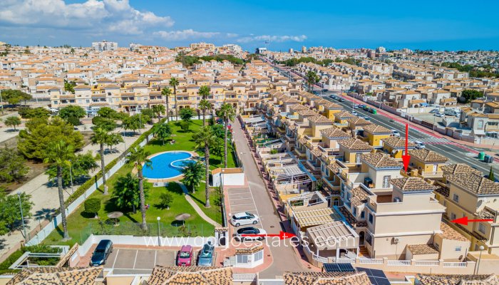 Te koop - Huis - Stadswoning - Torrevieja - Torrevieja Centro