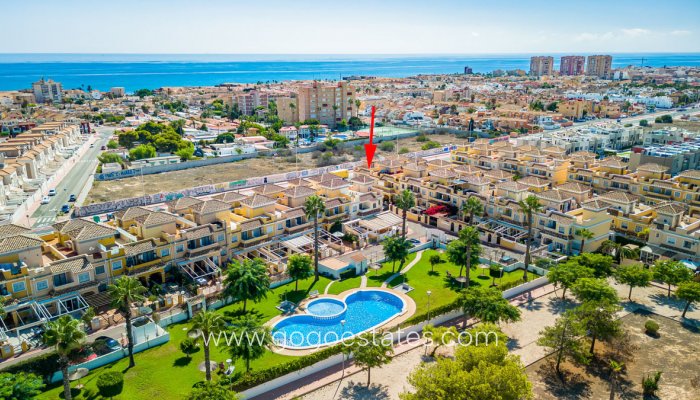 Te koop - Huis - Stadswoning - Torrevieja - Torrevieja Centro