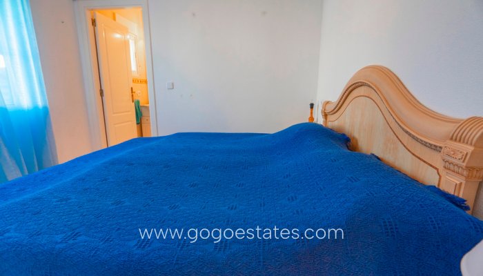 Resale - House - Detached Villa - Urbanización El Raso