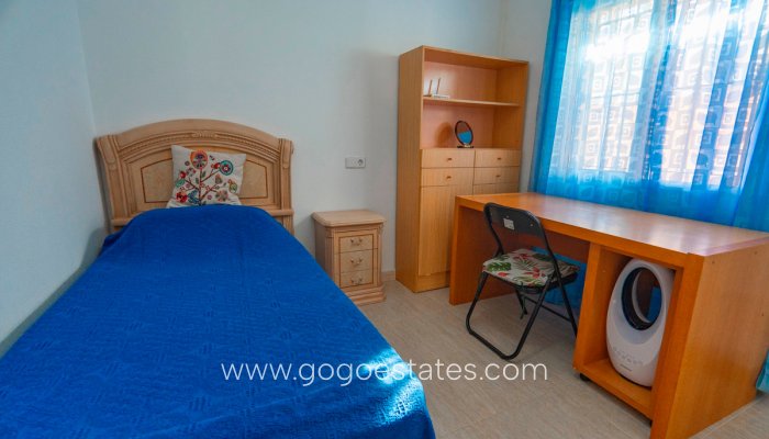 Resale - House - Detached Villa - Urbanización El Raso