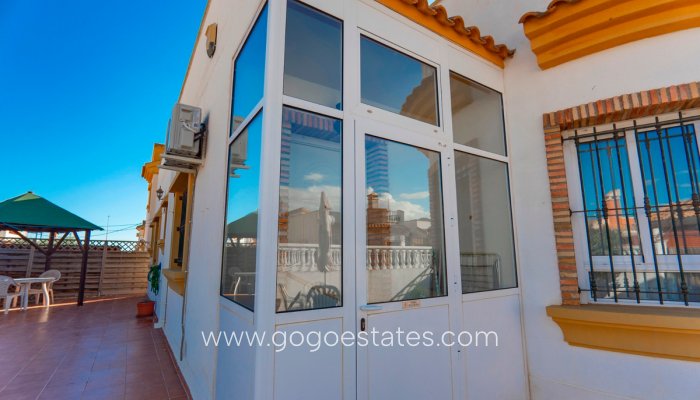 Resale - House - Detached Villa - Urbanización El Raso