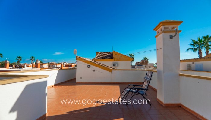 Resale - House - Detached Villa - Urbanización El Raso