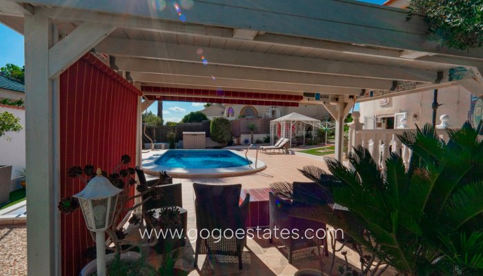 Te koop - Huis - Vrijstaande Villa - Rojales - Ciudad Quesada