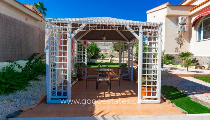 Te koop - Huis - Vrijstaande Villa - Rojales - Ciudad Quesada