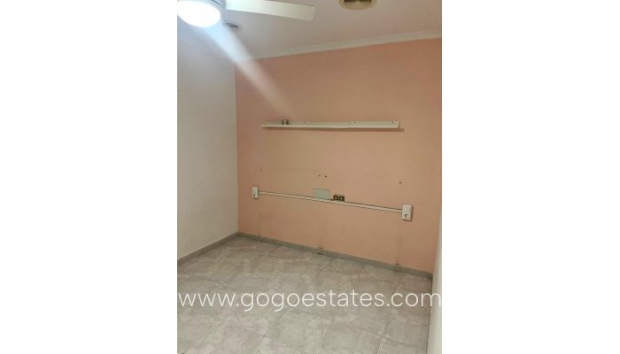 Te koop - Appartement - Appartement op de middelste verdieping - Torrevieja - Torrevieja Centro