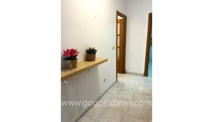 Te koop - Appartement - Appartement op de middelste verdieping - Torrevieja - Torrevieja Centro