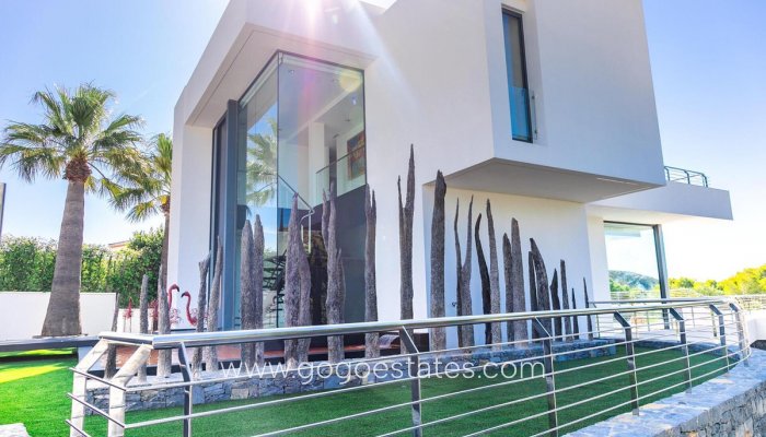 Te koop - Huis - Vrijstaande Villa - Teulada - Moraira