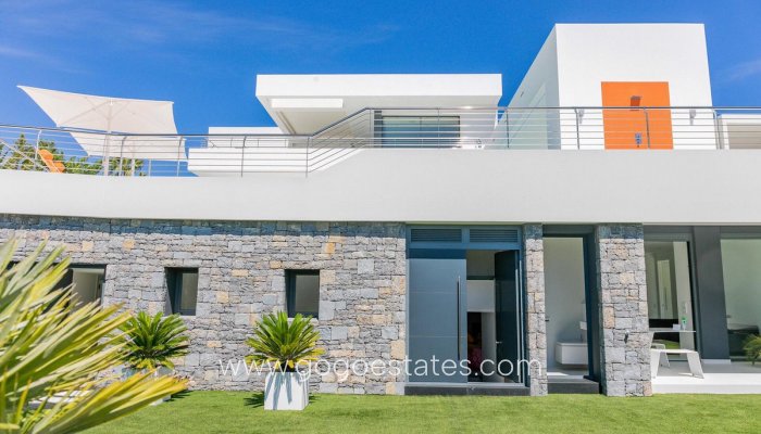 Te koop - Huis - Vrijstaande Villa - Teulada - Moraira