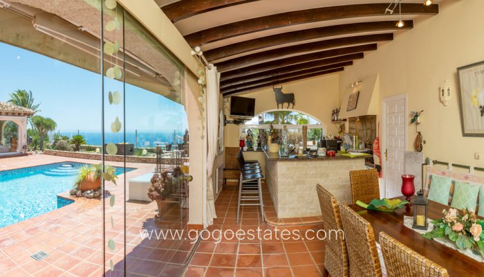 Te koop - Huis - Vrijstaande Villa - Teulada - Moraira