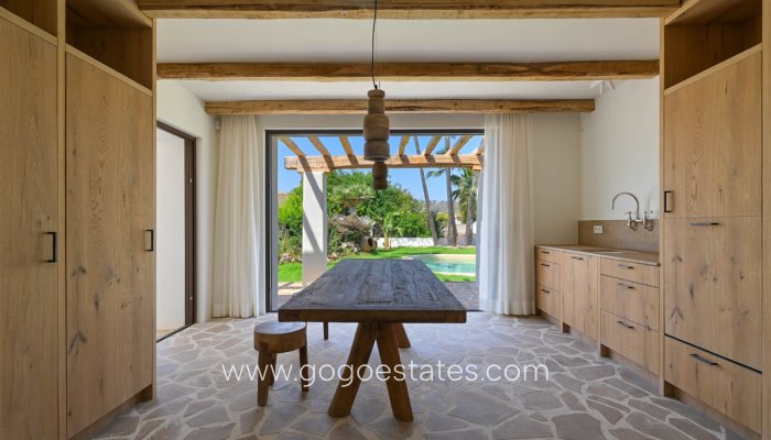 Te koop - Huis - Vrijstaande Villa - Benissa - Benissa Centro