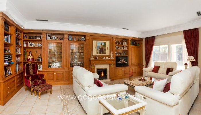 Te koop - Huis - Vrijstaande Villa - Dénia - Denia Centro