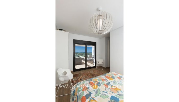 Te koop - Huis - Vrijstaande Villa - Dénia - Denia Centro