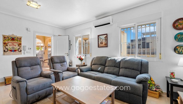 Te koop - Huis - Vrijstaande Villa - Rojales - Rojales Centro