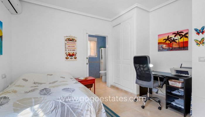 Te koop - Huis - Vrijstaande Villa - Rojales - Rojales Centro