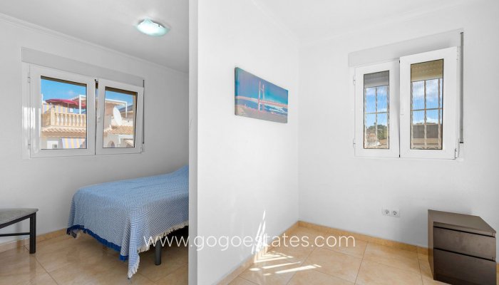 Te koop - Huis - Vrijstaande Villa - Rojales - Rojales Centro