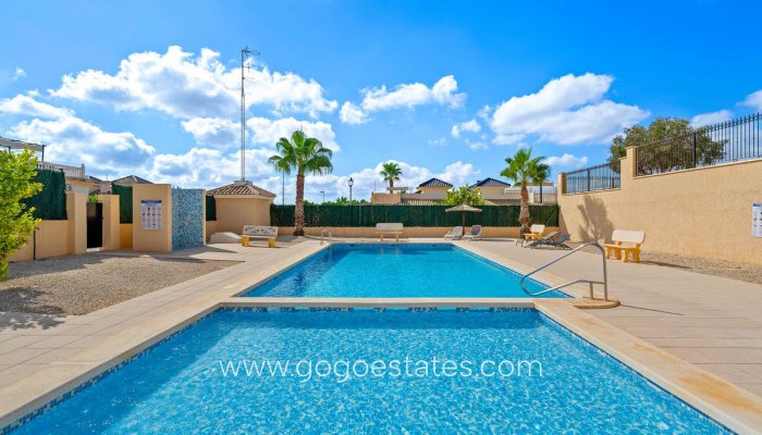 Te koop - Huis - Vrijstaande Villa - Rojales - Rojales Centro