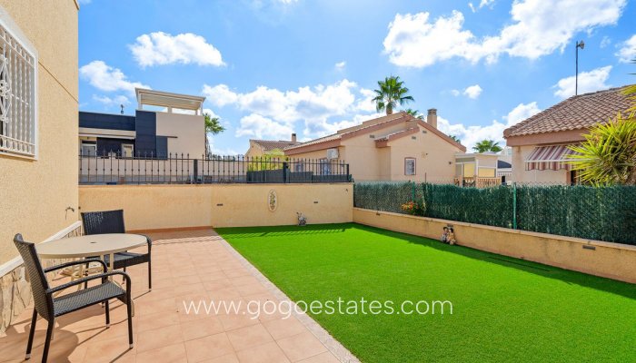 Te koop - Huis - Vrijstaande Villa - Rojales - Rojales Centro