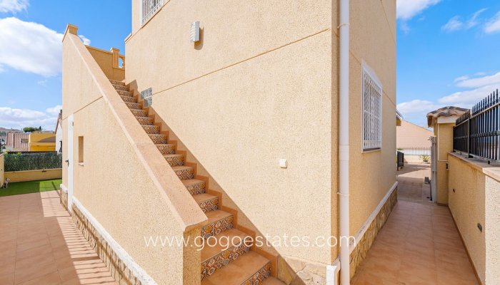 Te koop - Huis - Vrijstaande Villa - Rojales - Rojales Centro