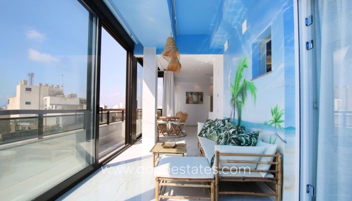 Te koop - Appartement - Penthouse Duplex - Alicante - Alicante City Centro