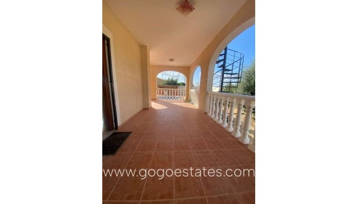 Te koop - Huis - Vrijstaande Villa - Catral - Catral Centro