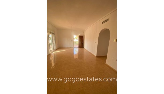 Te koop - Huis - Vrijstaande Villa - Catral - Catral Centro