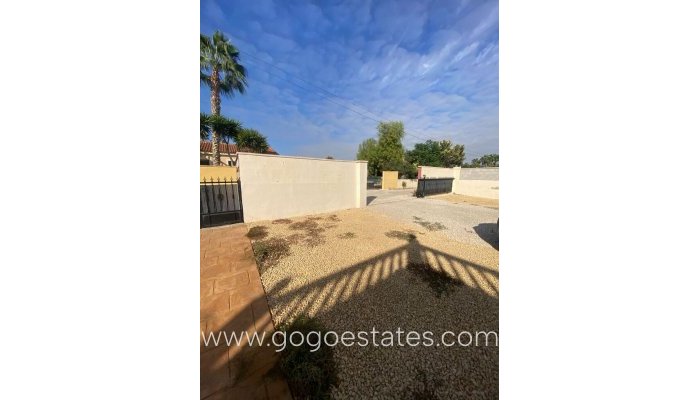 Te koop - Huis - Vrijstaande Villa - Catral - Catral Centro