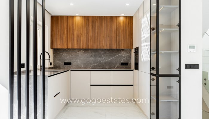 Te koop - Huis - Vrijstaande Villa - Rojales - Rojales Centro