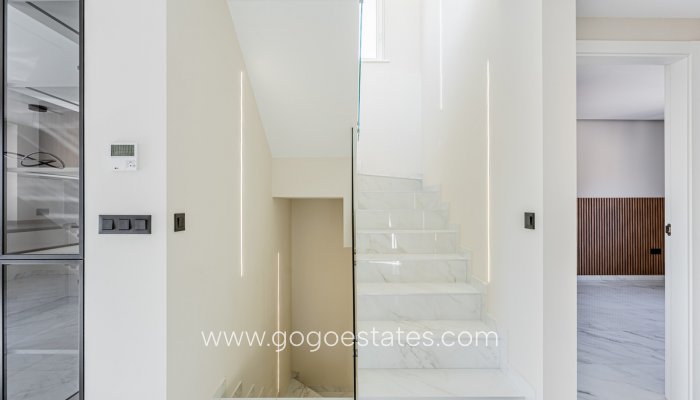 Te koop - Huis - Vrijstaande Villa - Rojales - Rojales Centro