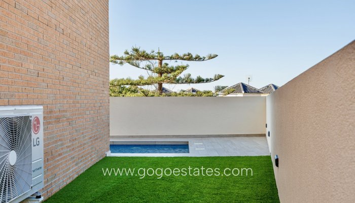 Te koop - Huis - Vrijstaande Villa - Rojales - Rojales Centro