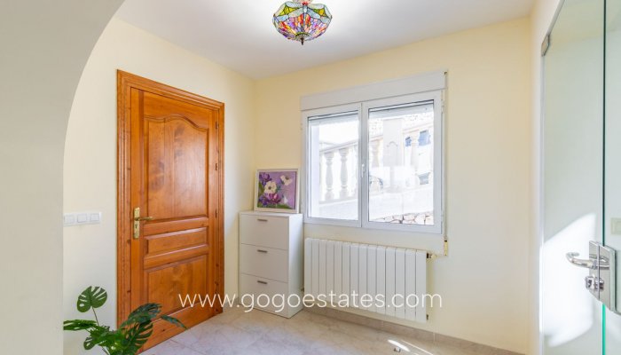 Te koop - Huis - Vrijstaande Villa - Teulada - Moraira