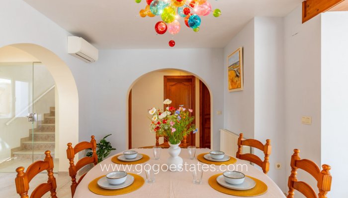 Te koop - Huis - Vrijstaande Villa - Teulada - Moraira