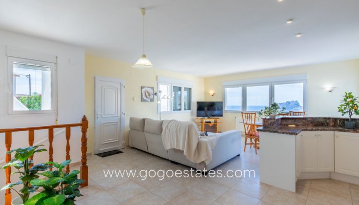 Te koop - Huis - Vrijstaande Villa - Teulada - Moraira