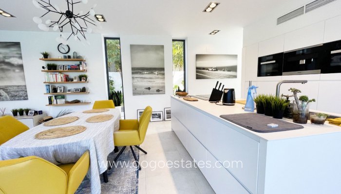 Te koop - Huis - Vrijstaande Villa - Calpe - Calpe Centro