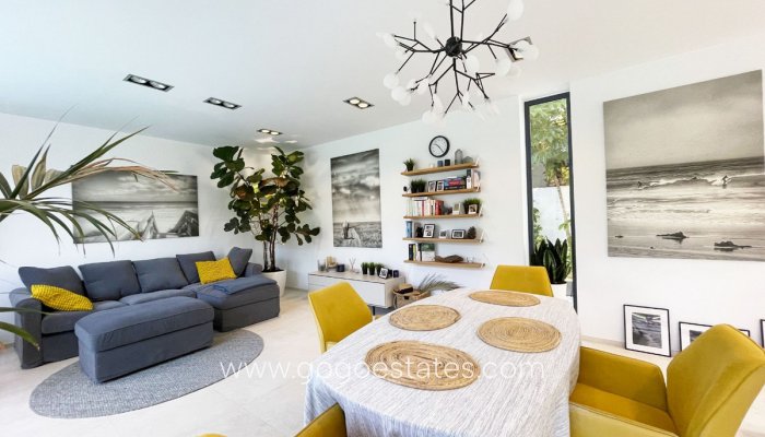 Te koop - Huis - Vrijstaande Villa - Calpe - Calpe Centro