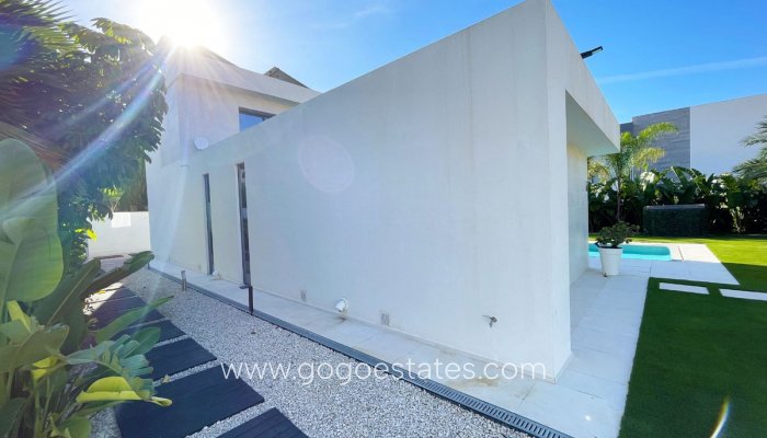 Te koop - Huis - Vrijstaande Villa - Calpe - Calpe Centro