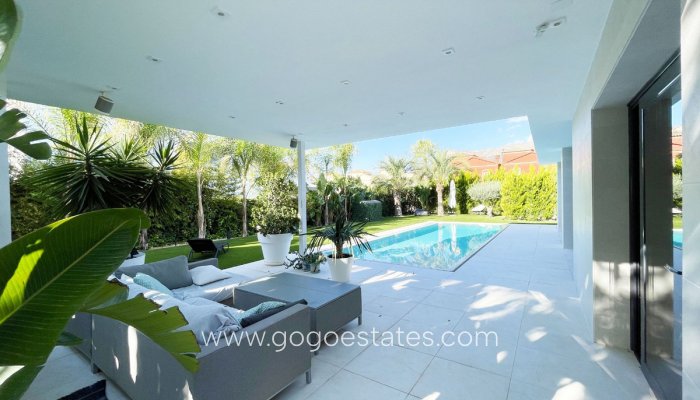 Te koop - Huis - Vrijstaande Villa - Calpe - Calpe Centro