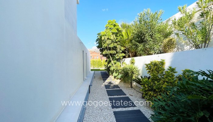 Te koop - Huis - Vrijstaande Villa - Calpe - Calpe Centro