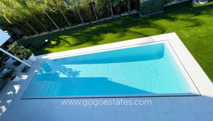 Te koop - Huis - Vrijstaande Villa - Calpe - Calpe Centro