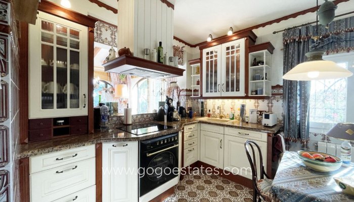 Te koop - Huis - Vrijstaande Villa - Calpe - Calpe Centro