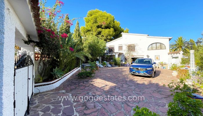 Te koop - Huis - Vrijstaande Villa - Calpe - Calpe Centro