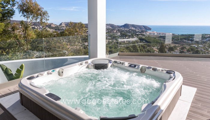 Te koop - Huis - Vrijstaande Villa - Teulada - Moraira