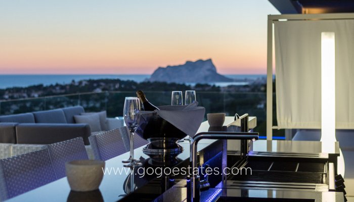 Te koop - Huis - Vrijstaande Villa - Teulada - Moraira