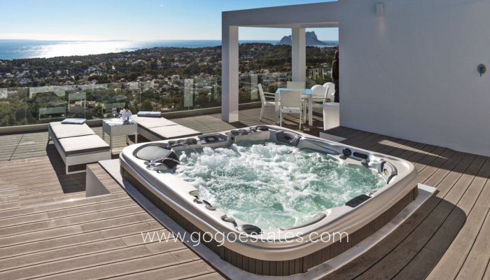 Te koop - Huis - Vrijstaande Villa - Teulada - Moraira