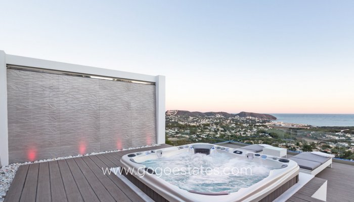 Te koop - Huis - Vrijstaande Villa - Teulada - Moraira