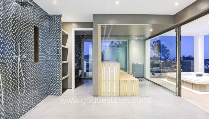 Te koop - Huis - Vrijstaande Villa - Teulada - Moraira