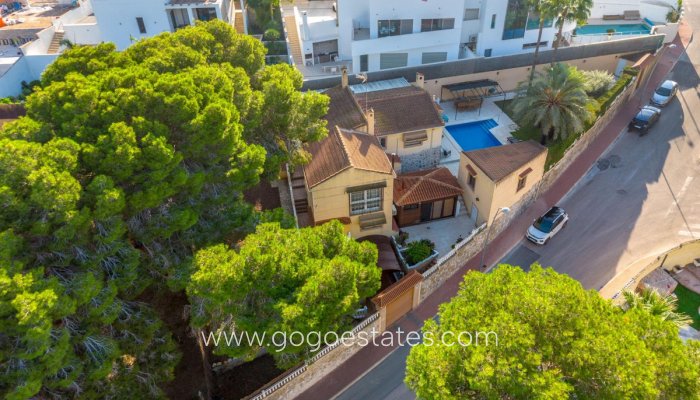 Te koop - Huis - Vrijstaande Villa - Orihuela - Los Balcones