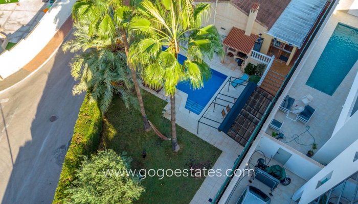 Te koop - Huis - Vrijstaande Villa - Orihuela - Los Balcones